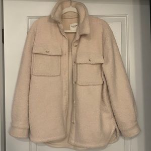Like NEW teddy shacket